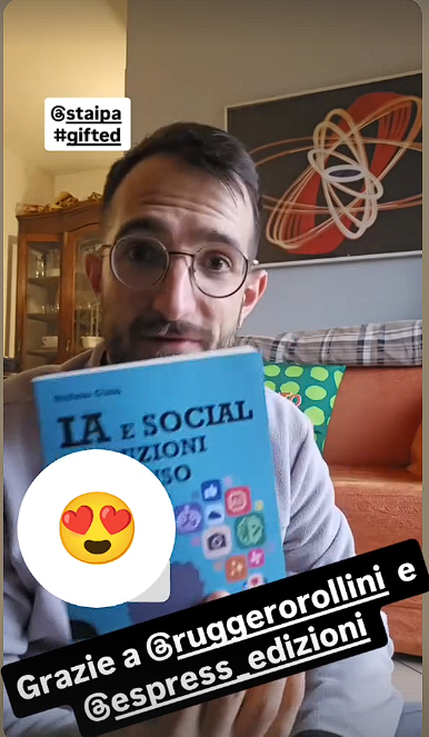 Ruggero Rollini con IA e Social, Istruzioni per l'Uso di Stefano Giolo
